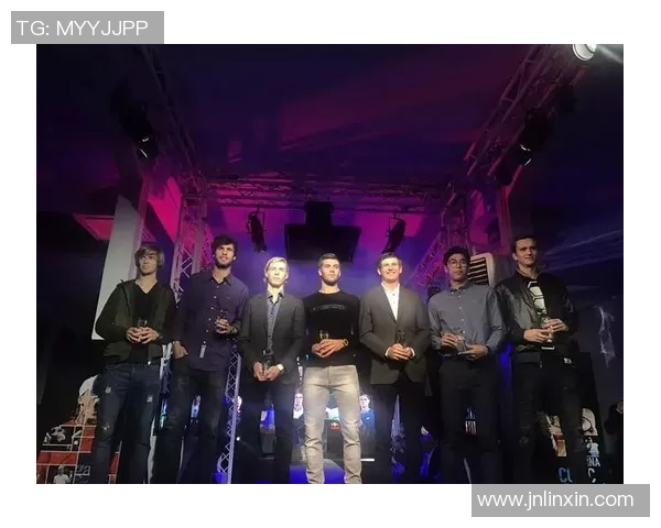 重庆网球队与成都网球队赛后状态分析与复盘探讨