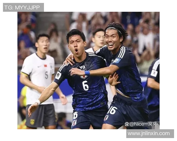 足球明星是否已在日本赛场上展现风采引发球迷热议
